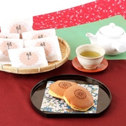 大和の伝承の味　菊まん（どら焼き）１５個入