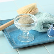 赤ちゃんでも安心の石鹸　玉川小町「シルクと白樺の無添加手練り石けん （さっぱり）練り時８０ｇ」 【沖縄・離島 お届け不可】