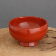 稲庭饂飩用を食すためだけに開発されたこだわりの大椀。国指定伝統工芸品　川連塗り　稲庭饂飩椀　洗朱　株式会社阿部健吉商店・秋田県