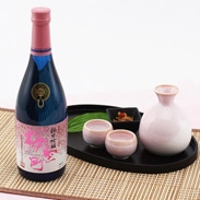 名水百選　雄町冷泉仕込　純米吟醸　桜室町［純米吟醸酒］