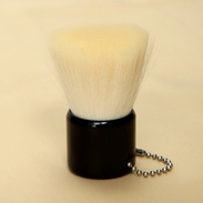 ■特許取得（第6128364）　黒ずみに！ニキビ予防に！毛穴の奥まで洗顔！お肌を優しく洗い上げる[熊野筆・洗顔用ブラシ（大）]洗顔筆でツルツル肌に！