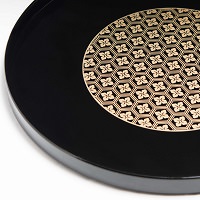 東出漆器店 亀甲小紋 10.0丸盆〔直径30cm×高さ2cm〕