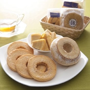 みなかみ町の人気バームクーヘンカフェGARBAの　熟成・こだわりバームクーヘン　「小包装詰合せ」　株式会社TOP GROUP　・群馬県