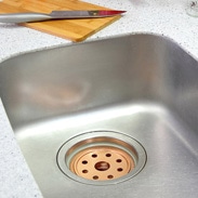 生ゴミをため込まない浅型タイプ　浅型銅バスケット（フタ・リング付）