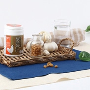 日々の健康管理に！　烏骨鶏のニンニク卵黄（腸溶３１０粒）