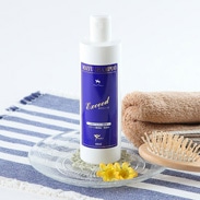 完全無添加　パセリエキス配合の育毛型シャンプー　馬油シャンプー　エクシード