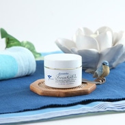 美容液、乳液、化粧下地がこれ一つで! 1つで3役 トリムジェル