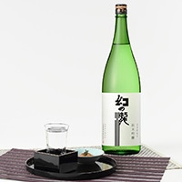 ワイングラスでおいしい日本酒！まさに純米幻の瀧　純米吟醸［純米吟醸酒］