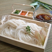 手延べ三輪素麺 玉井製麺所 国産原料のみで仕上げた本格手延べ三輪素麺 M-芳醇 木箱〔2kg〕