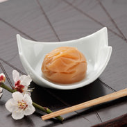 紀州五十五万石 河本食品株式会社 和歌山県 塩分は控えめ、こんぶだしがきいた「匠の味」の梅干し