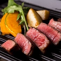 国産牛ヒレステーキ肉ジャンボサイズ 新鮮真空パック2枚セット 〔130g×2枚〕