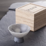 砡盃　水口青玉堂　富山県　百有余年伝承された精巧な職人技で、砡石を彫り、磨き上げた至高の伝統工芸品