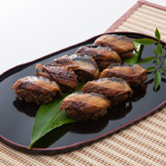 うなぎのせいろにぎり すし竹 福岡県 ふっくら肉厚の「うなぎのせいろ蒸し」を柳川の寿司職人がにぎりに仕上げた銘品