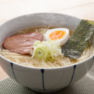 はがくれラーメン金龍 20袋入り 有限会社中原製麺工場 佐賀県 インスタントなのに生麺のようなコシ、すっきりと澄んだスープ