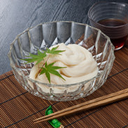 手延べ素麺　株式会社山一  長崎県　350年の伝統を受け継ぐ「麺匠」の技と島原の名水が作り出すこだわりの銘品