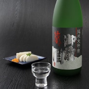 御前酒 純米大吟醸 馨〔1800ml〕［純米大吟醸酒］