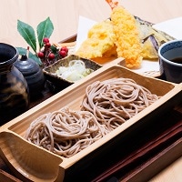 京都 夜久野産の良質なそば 半なま 京蕎麦 味くらべセット C〔丹波ノ霧×2人前、そば宝×4人前、濃縮つゆ×6〕