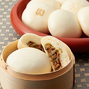 にしめ万十セット〔高菜、五目、ひじき、切干し、馬肉じゃが、干し筍のきんぴら、きんぴらごぼう、芋あん〕