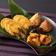 発酵食品の宝箱〔五年味噌のだいこん一本漬(700g)×1本、五年味噌の一夜漬(240g)×1袋、たまり味噌1年仕込(500g)×1袋、たまり味噌3年仕込(500g)×1袋〕