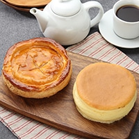 オホーツクチーズスフレとアップルパイのセット〔オホーツクチーズスフレ約280gアップルパイ約250g〕