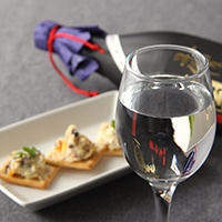 丹後王国 純米大吟醸35〔720ml〕［純米大吟醸酒］ 【北海道・沖縄・離島 お届け不可】