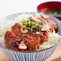 香心ポークカツステーキセット〔ヒレカツ用300g×2、ロースカツステーキ用150g×4〕九州・熊本県 コーシン