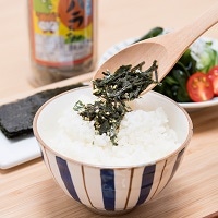 三興海苔 徳島県 海苔 若布 詰め合わせ 〔味付け海苔(全形5枚)×2個・ふりかけ海苔(55g)×2個・鳴門糸ワカメ(25g)×3袋〕