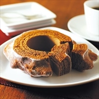 ラ・ベットラ・ダ・オチアイ コーヒーバウムクーヘン ギフト 1山 〔1個(直径13cm、高さ3.5cm)〕 スイーツ