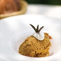 HARRY CRANES ウイスキー香る干柿アイスセット 〔ウイスキーに漬けた干柿のアイス100ml×3、あんぽ柿とウイスキーのチーズアイス100ml×3〕 アイス【北海道・沖縄県・離島 配送不可】