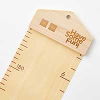 丸められる木製身長計/引っ越しできる柱のキズ me-mori roll Hinoki 〔幅13×高さ166×厚さ1cm〕 身長計 キッズ Have Some Fun! 福岡県