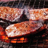 鹿児島黒毛和牛 小田牛 おうち焼肉 ギフトセット〔牛肉(モモ ほか)5種計6パック、ソース〕牛肉 冷凍 焼き肉用