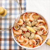 牡蠣のパエリアセット 〔具(蒸しかき・えび・いか・調味料)・スープ500g〕 パエリア 惣菜 海鮮 Manma