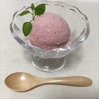 横浜アイス工房 牧場直送アイス ストロベリー 〔2L〕 アイス 洋菓子 神奈川 小野ファーム