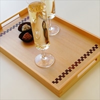 木製トレイ Tsunagu 角柄 L 〔約幅42×奥行26.8×高さ4cm、約515g〕 お盆 樺細工 冨岡商店