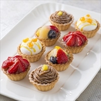 銀座千疋屋 銀座プチフルーツタルト 〔フリュイ・いちご・モンブラン・マンゴー×各2〕 タルト 洋菓子【沖縄・離島 お届け不可】