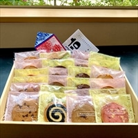 手作りアメリカンクッキーアソートギフト 〔ココアナッツクッキー、エスプレッソクッキー、マカダミアナッツクッキーほか全6種各4〕 洋菓子 【沖縄・離島 お届け不可】