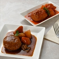 北海道 デミグラス ハンバーグシチュー トマトソース 〔デミグラス・トマトソース 各300g×2個〕 肉惣菜