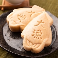 大漁もなか 〔(栗60g×3・こんぶ60g×2)×2〕 和菓子【沖縄県・離島 配送不可】