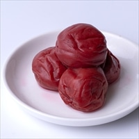 紀州南高梅 思いやり梅 減塩しそ梅 〔500g〕 梅干し【北海道・沖縄県・離島 配送不可】