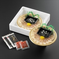 浜名湖産 うなぎの刺身 ハーフ 魚魚一登録商標 浜松秘伝料理 〔(刺身、皮、ポン酢、紅葉おろし)×2、だし昆布×1〕 鰻 刺し身【北海道・沖縄県・離島 配送不可】