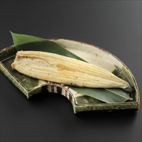 浜名湖産 魚魚一 うなぎ白焼 〔うなぎ白焼120g、たれ10g、焼塩3g、わさび2.5g、粉山椒0.2g〕 鰻 白焼き 国産【北海道・沖縄県・離島 配送不可】