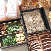 滋賀 近江懐石清元 近江鴨鍋セット 石挽蕎麦付き ギフト〔近江鴨、野菜、蕎麦、特製だしスープ〕鴨鍋セット 冷凍【北海道・沖縄県・離島 配送不可】