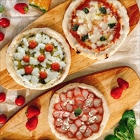 八ヶ岳ピザ 定番 食べ比べセット 〔マルゲリータ190g・マルゲリータビアンカ206g・いちご260g〕 ピザ 冷凍