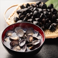 青森県 十三湖産 冷凍しじみ ヤマトシジミ 大粒 〔1kg〕 しじみ 貝【沖縄県・離島 配送不可】