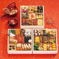 京都 むろまち加地 和風おせち 三段重 宝扇〔約4~5人前(51品目)〕御節料理 お正月【沖縄県・離島 配送不可】