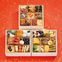 京都 むろまち加地 和風おせち 三段重 彩錦〔約3~4人前(44品目)〕御節料理 お正月【沖縄県・離島 配送不可】