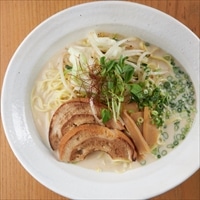 島原伝統 手延べ アニマルフリー とんこつ風ラーメン 〔(麺80g×2、スープ45g×2)×2〕 ラーメン