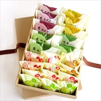 お茶元 胡蝶庵 とろける生大福 生どら焼 詰め合わせ 〔生大福5種(各38g)、生どら焼3種(各70g) 計22個〕 和菓子