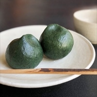 老舗和菓子屋 石坂屋 草餅 国産よもぎ使用 冷凍〔67g×15個〕和菓子 草もち