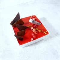 スイーツボックス 白金ミロワール フランボワーズ〔底95mm×95mm×高さ40mm〕スイーツ 冷凍